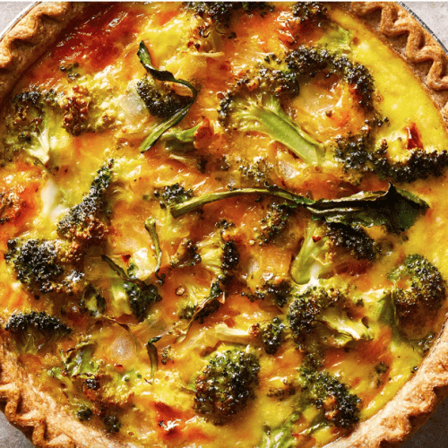 Quiche-brócoli-cheddar-pesto-casero-albahaca- almendras