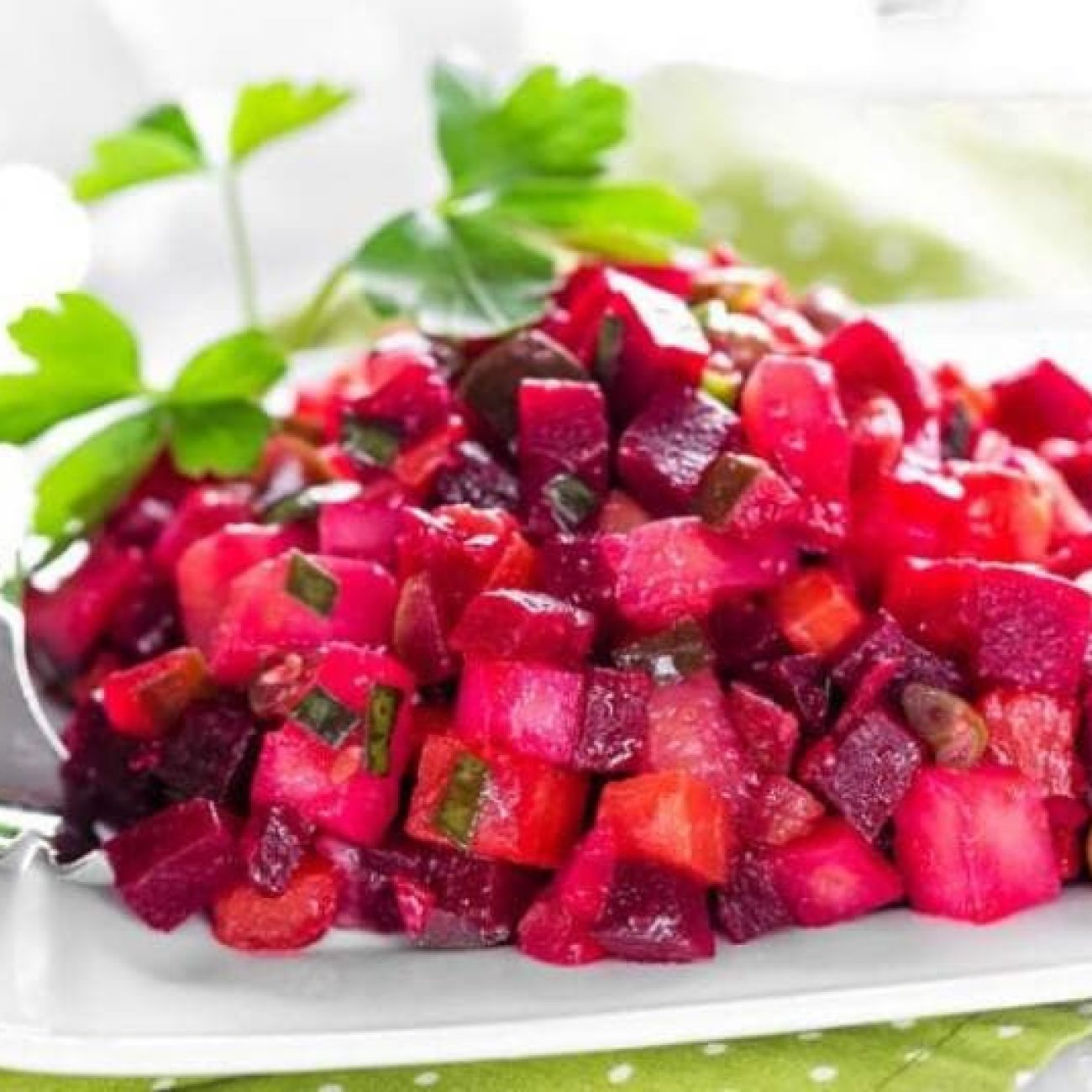 Ensalada-garbanzos-remolacha-zanahoria-manzana-nueces