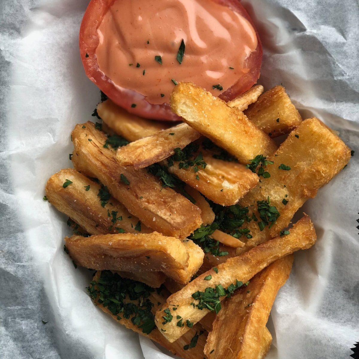 Yuca-Tamarind-sauce