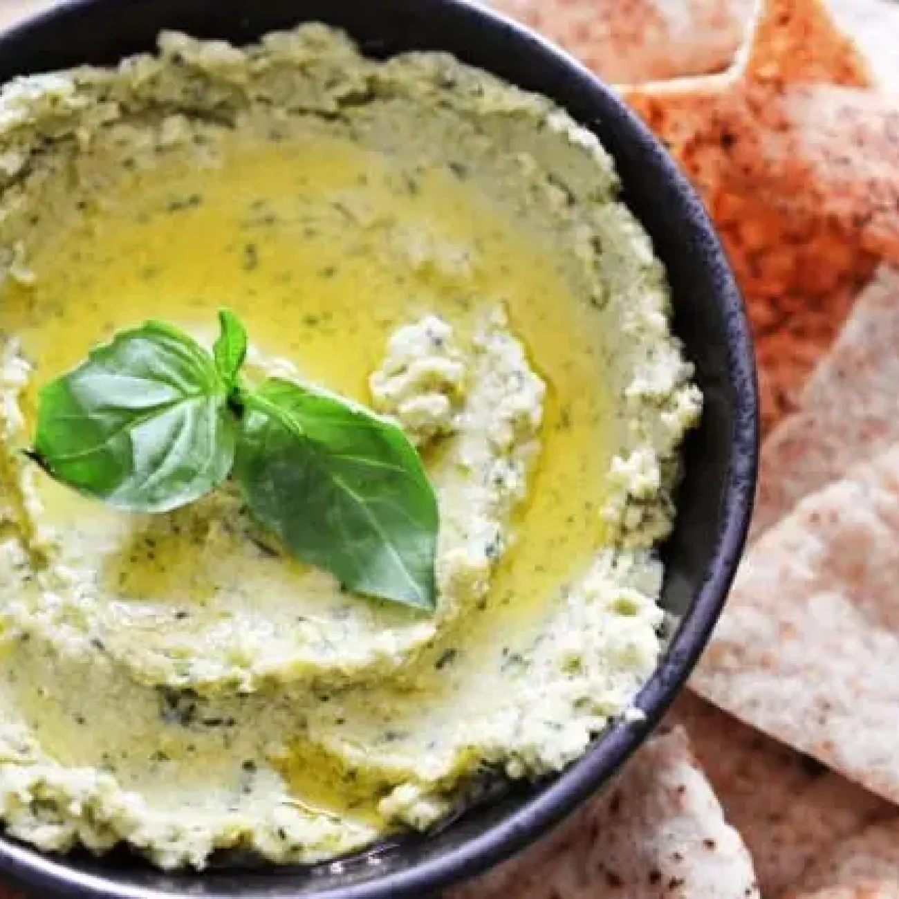 pesto-hummus-1-700x463.jpg